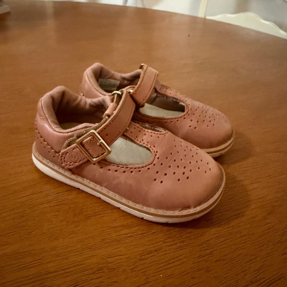 Spring stride rite girls shoes